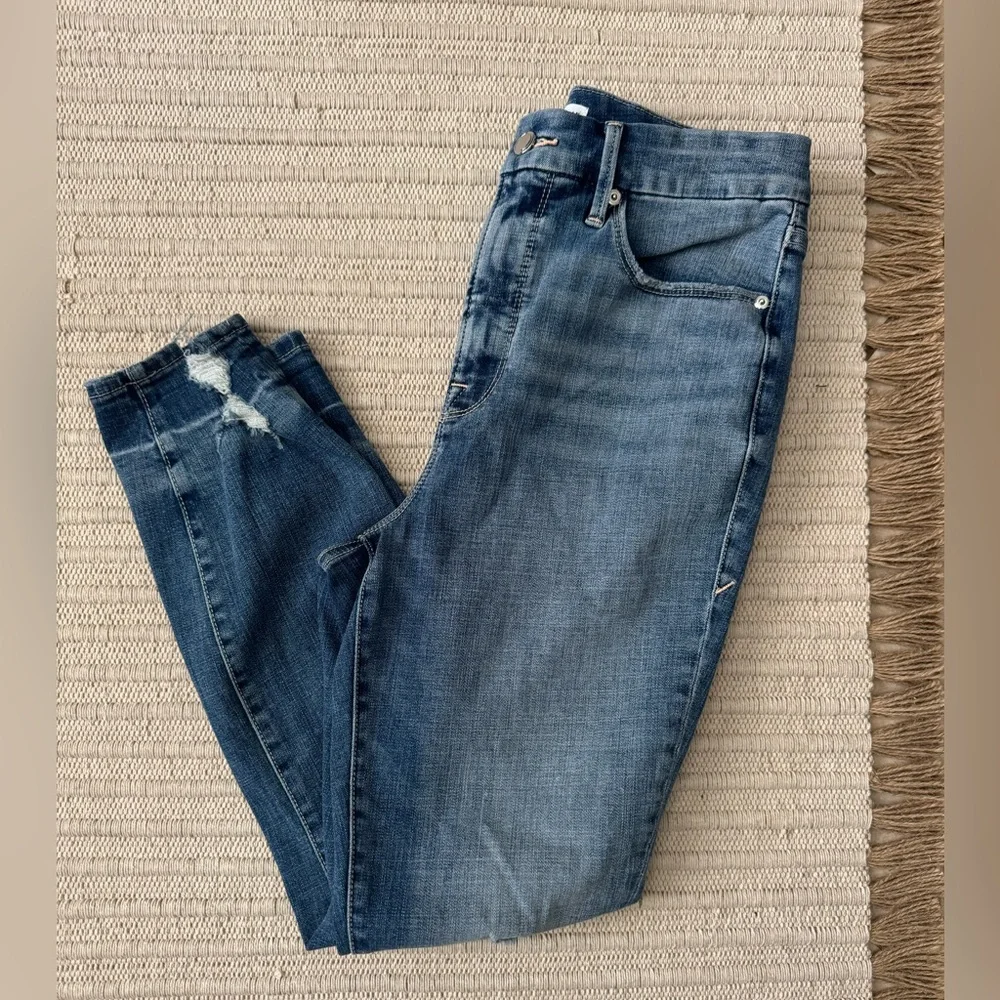 Good‎ American Distressed Skinny Jeans Women's Size 30 - Picture 2 of 11